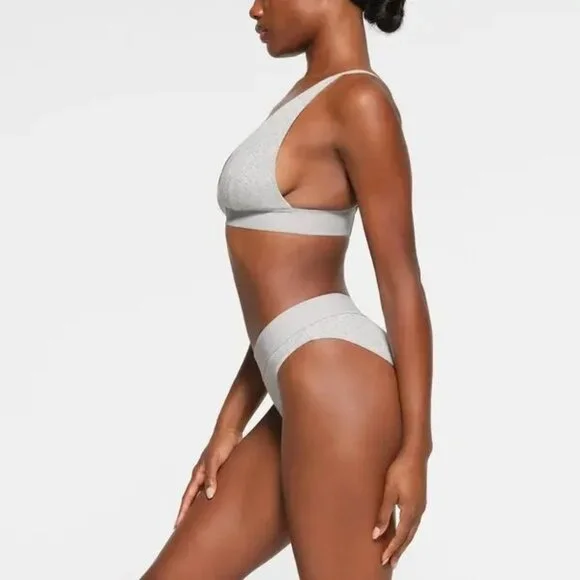 SKIMS Cotton Rib Plunge Bralette Oatmeal Heather Size Large NWT - Picture 2 of 8
